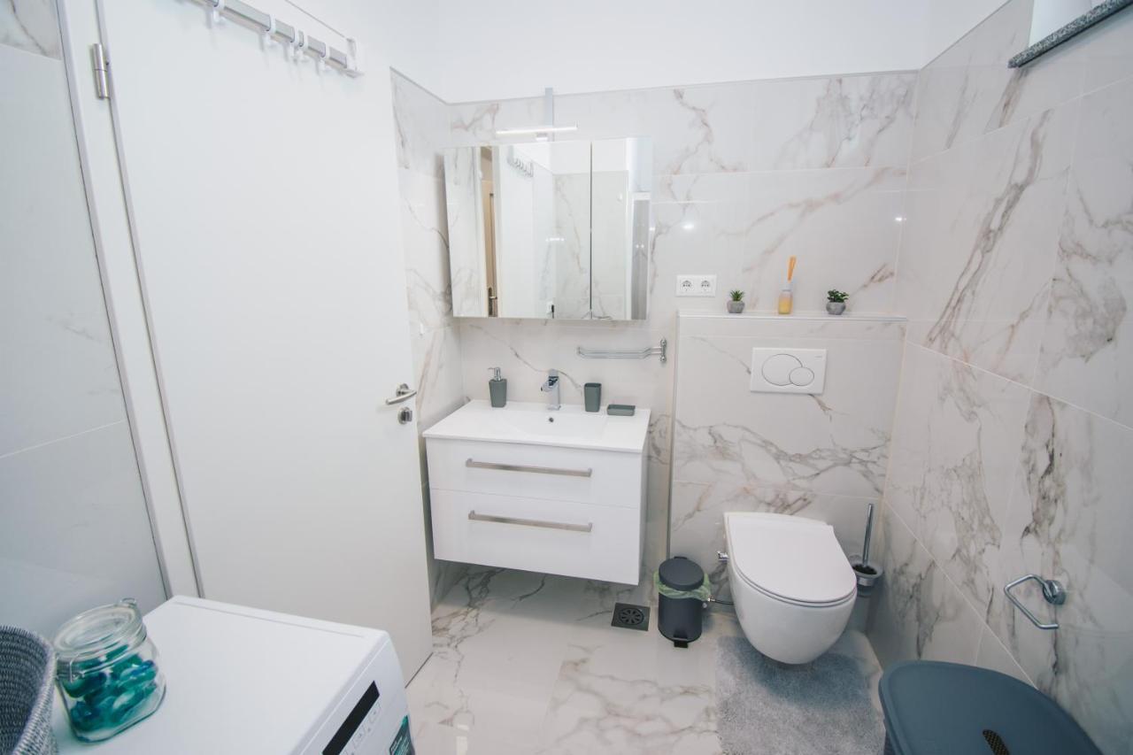 L Apartment 马里博尔 外观 照片